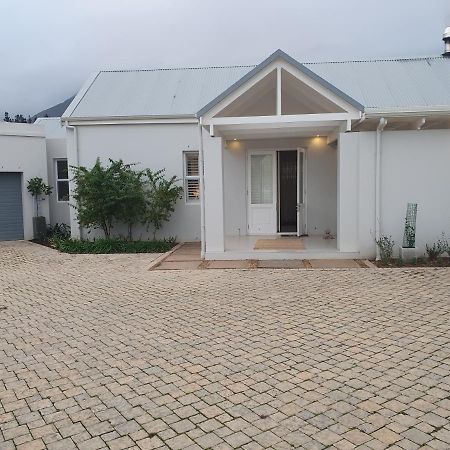 Margie'S Place Swellendam Ngoại thất bức ảnh